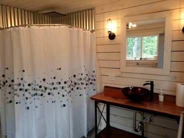 Luxurious Modern Yurt with Stargazing Dome near Pere Marquette River – Baldwin, Michigan - Photo 2