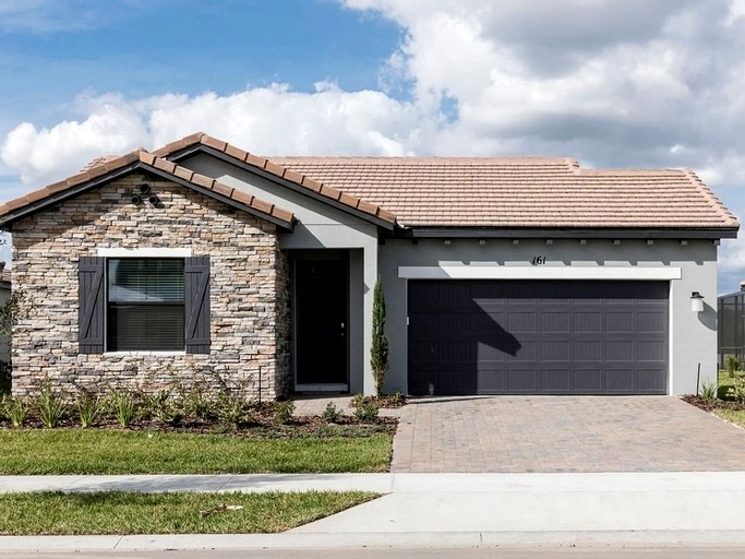 Amazing Cottage with Swimming Pool in Haines City, Florida