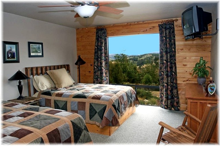 Cabins (Bandon, Oregon, United States)