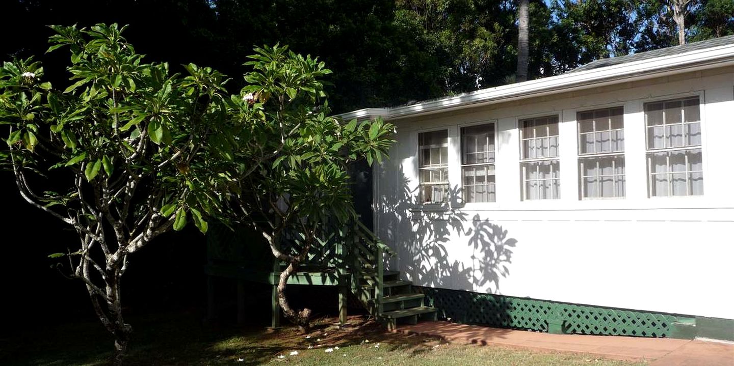 Charming Wheelchair Accessible Cottage Rental in Maui, Hawaii