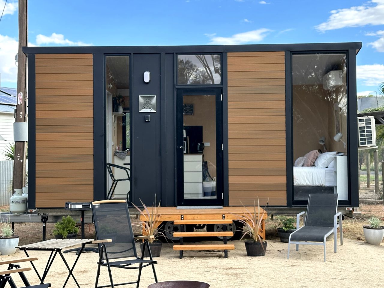 Farmstead Freedom: Tiny House Getaway Far from the City in Banyena