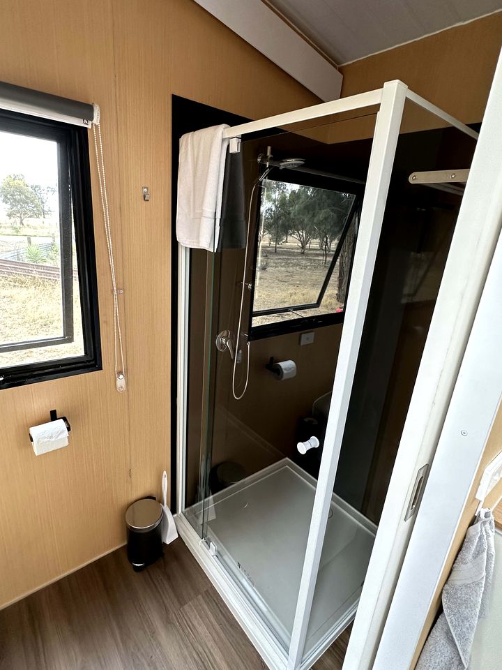 Farmstead Freedom: Tiny House Getaway Far from the City in Banyena