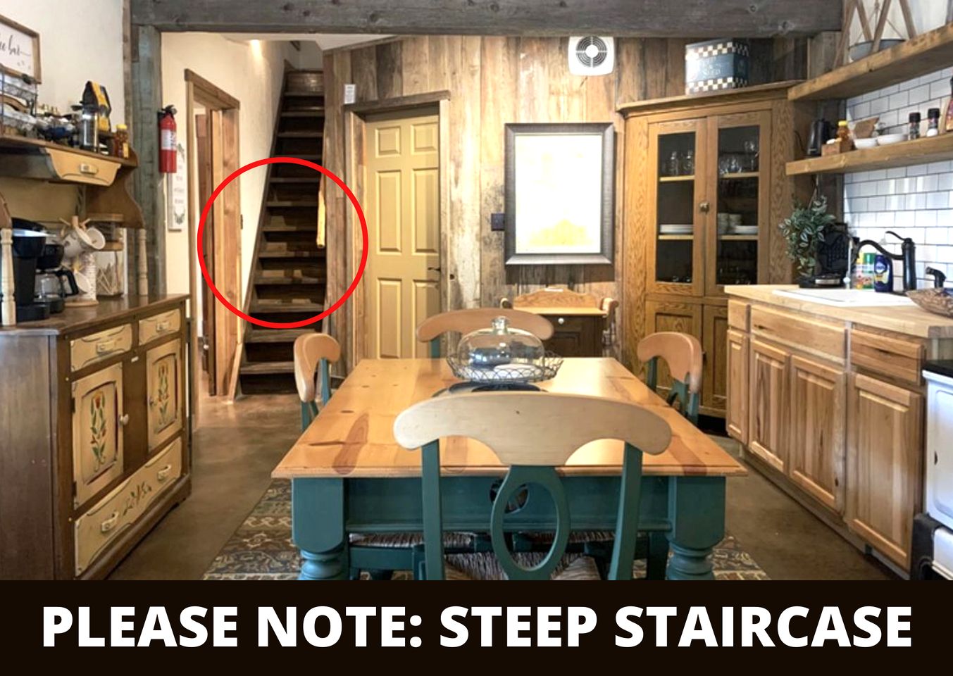 Chic, Renovated Barn with Hot Tub near the Heart of Fredericksburg Texas, Perfect for a Rustic Escape