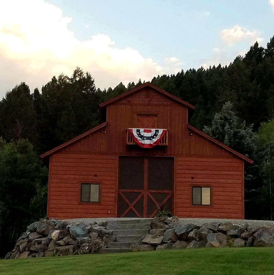 Barns (Thayne, Wyoming, United States)