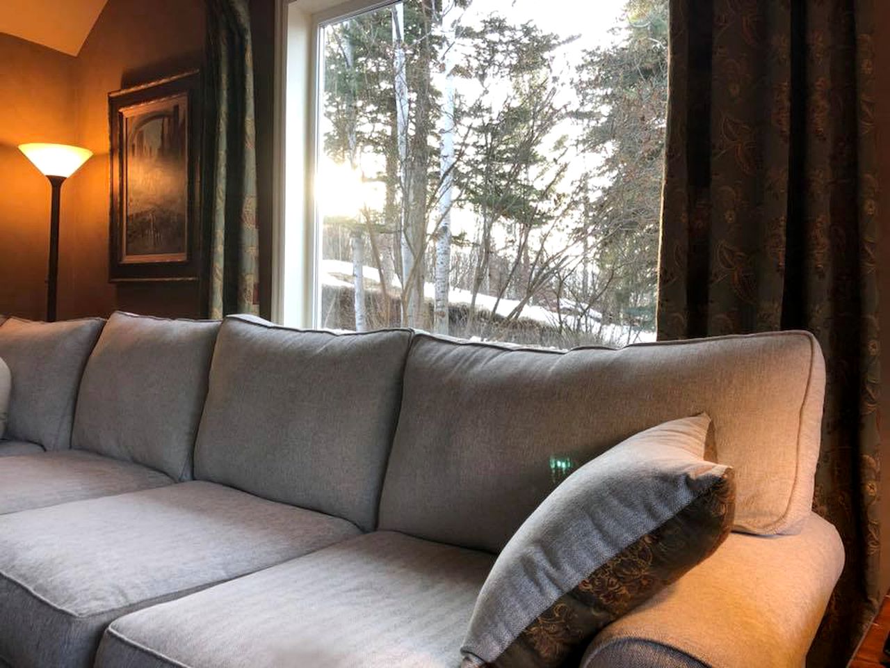 Barn-Style Vacation Rental with Mountain Views in Thayne, Wyoming