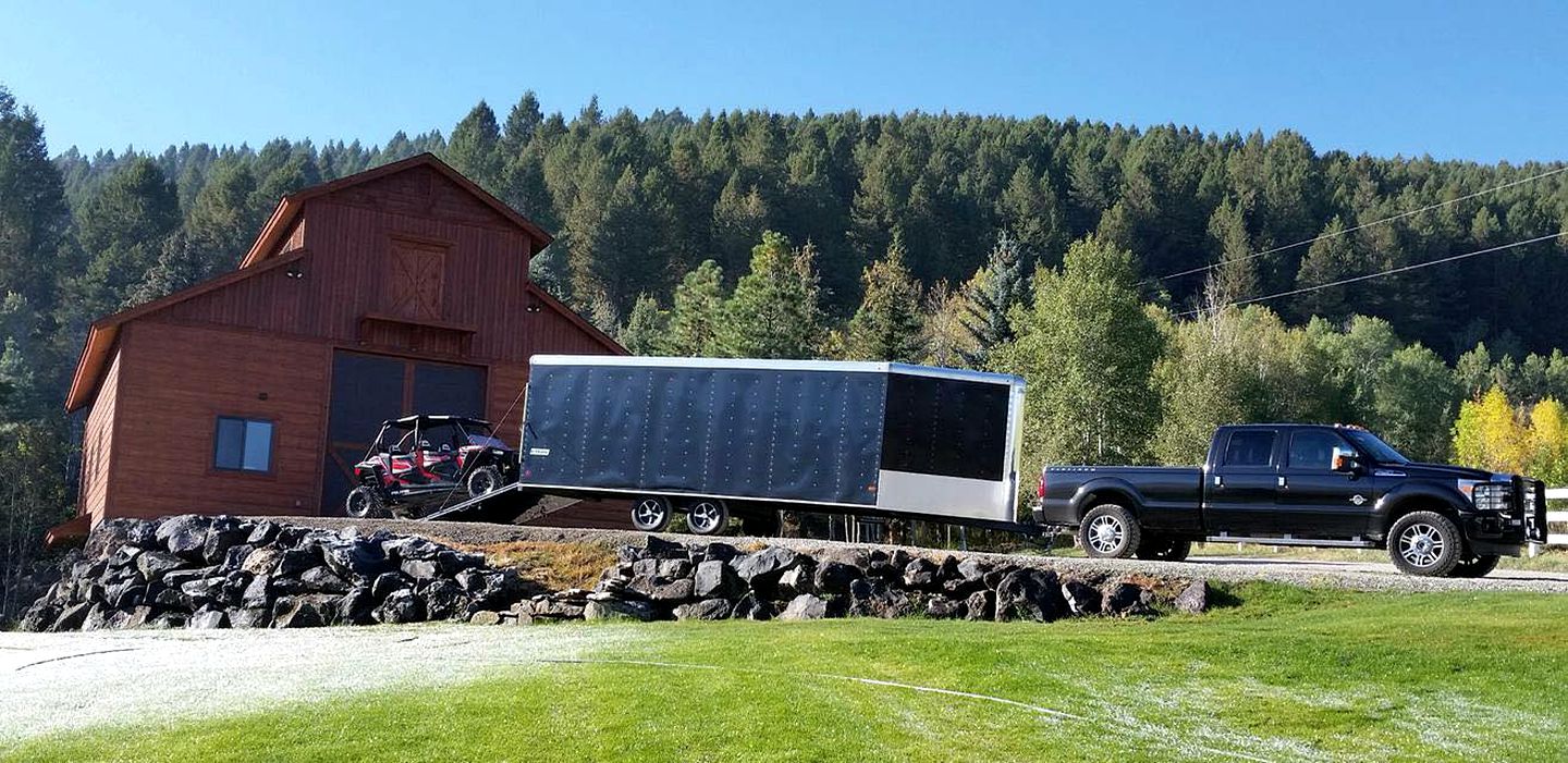 Barn-Style Vacation Rental with Mountain Views in Thayne, Wyoming