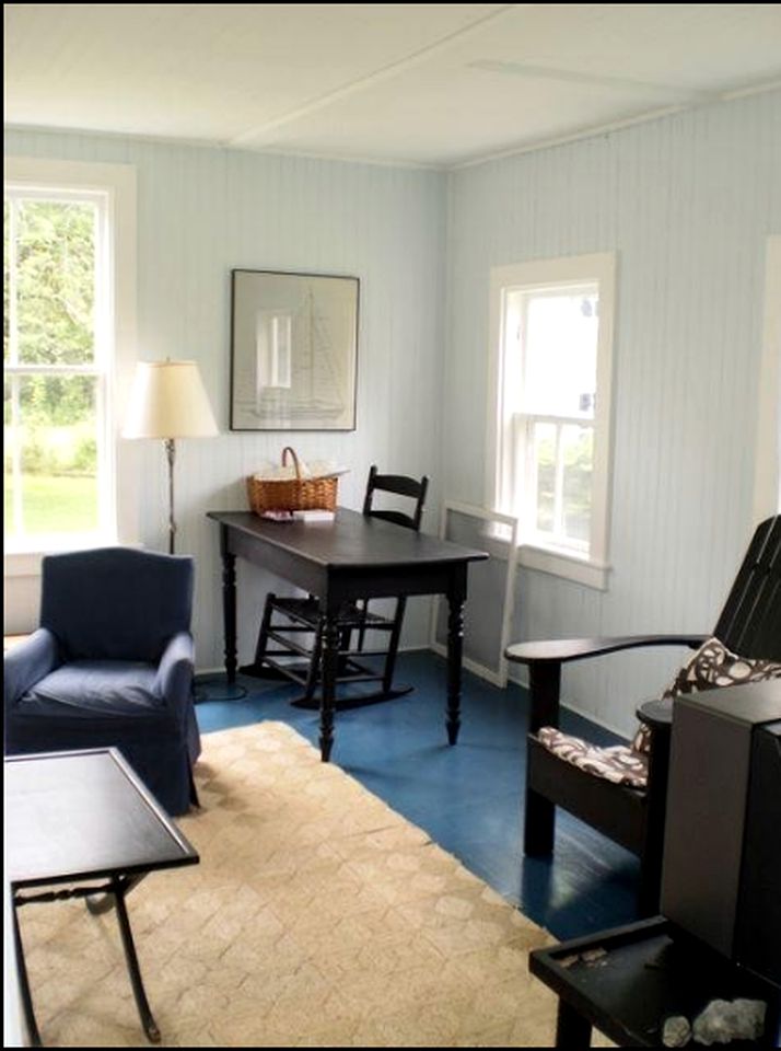 Charming and Authentic Seaside Cottage Rental near Acadia National Park, Maine