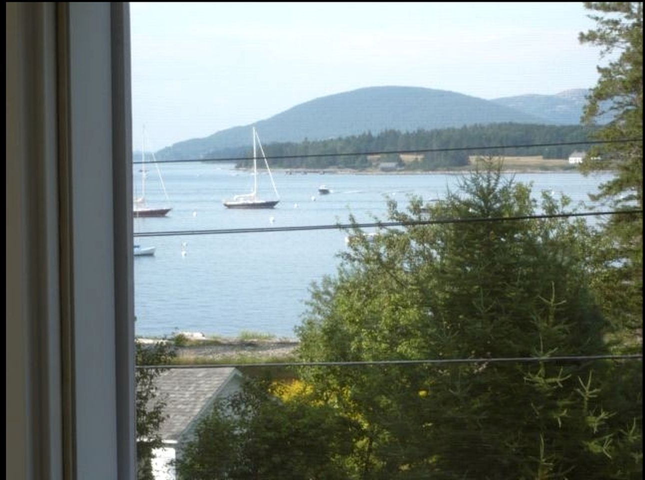 Charming and Authentic Seaside Cottage Rental near Acadia National Park, Maine