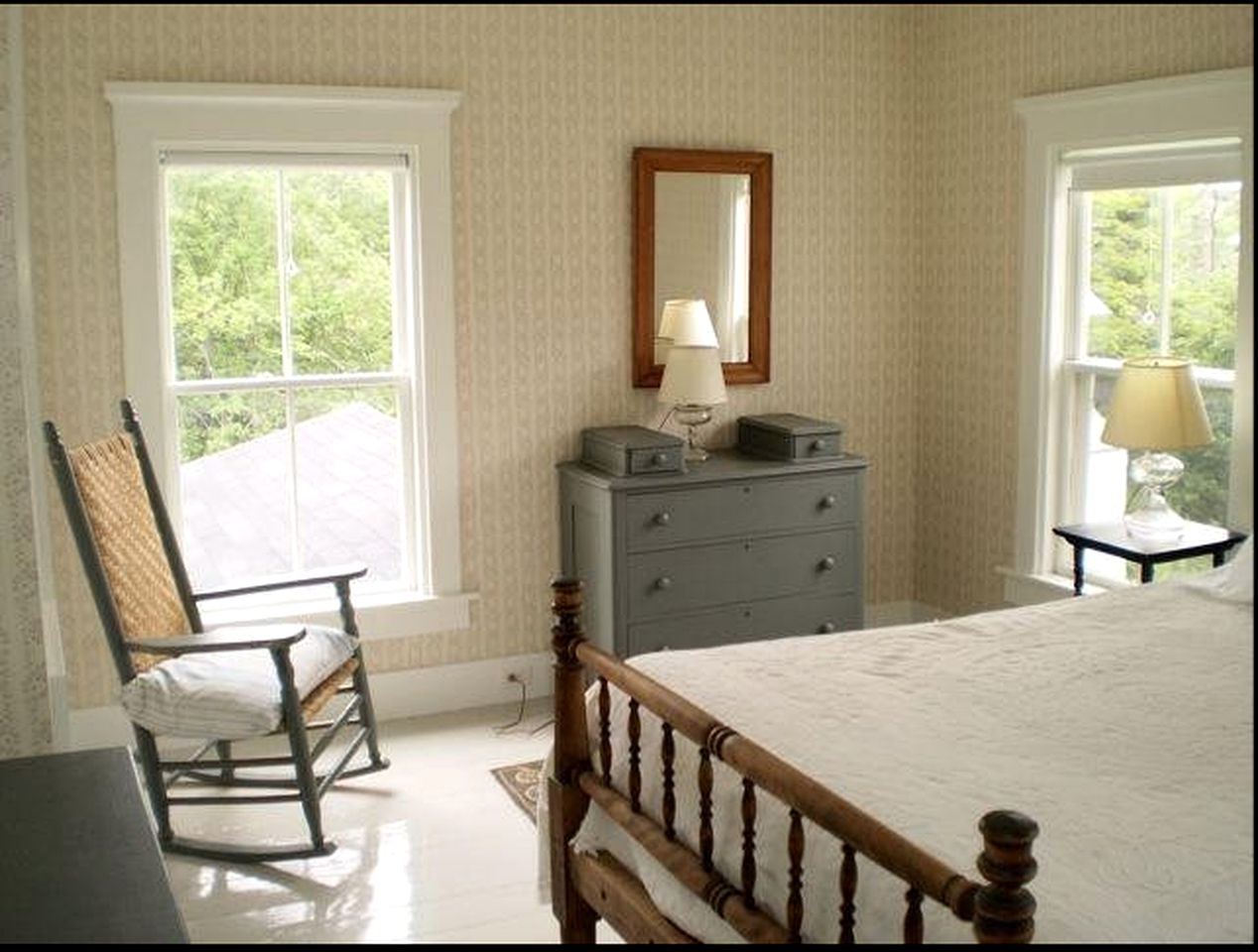 Charming and Authentic Seaside Cottage Rental near Acadia National Park, Maine