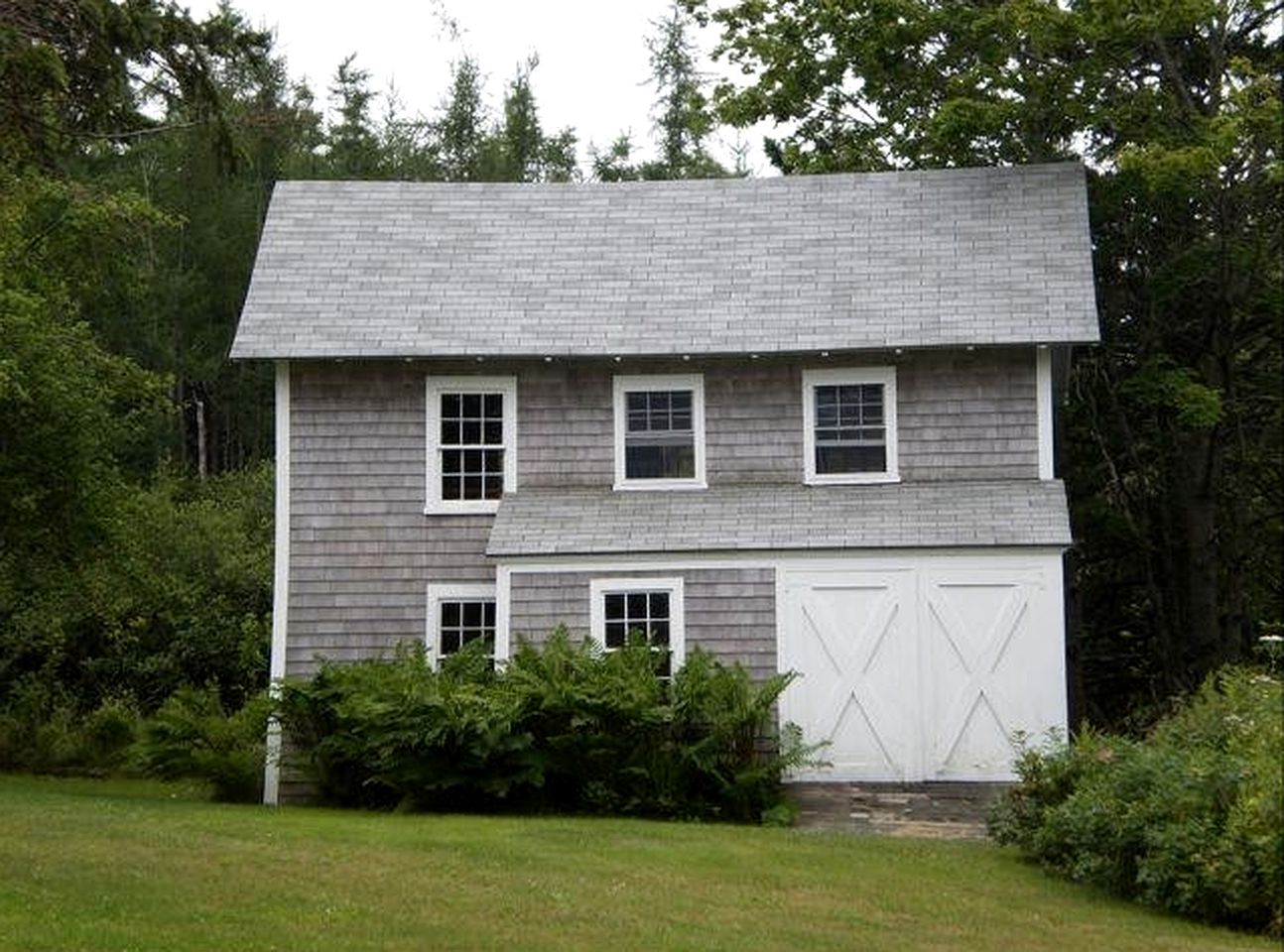 Cottages (Southwest Harbor, Maine, United States)