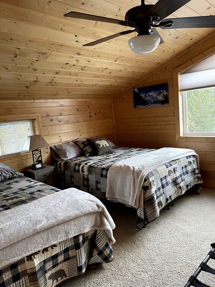 Amazing Spacious Barn near Yellowstone National Park, Idaho