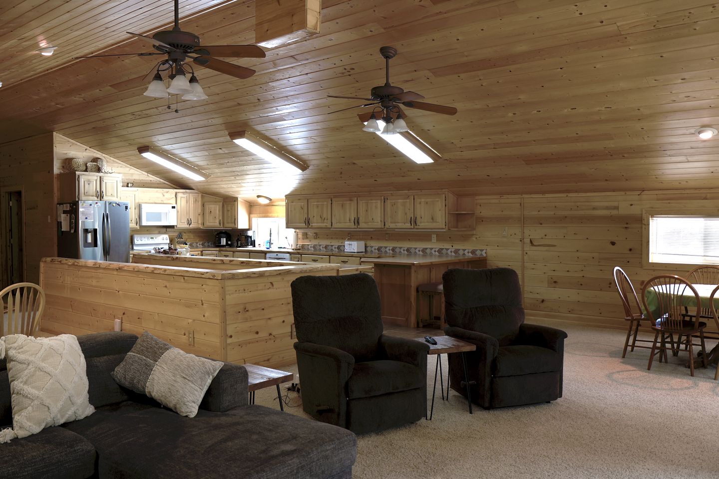 Amazing Spacious Barn near Yellowstone National Park, Idaho