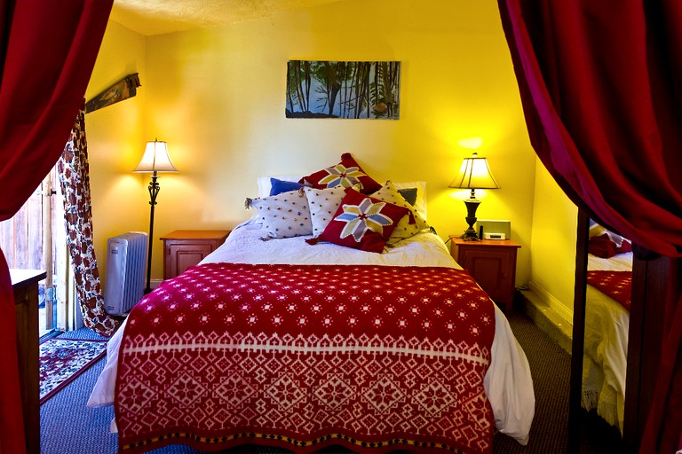 This charming Warner Springs accommodation is ideal for a romantic getaway in California