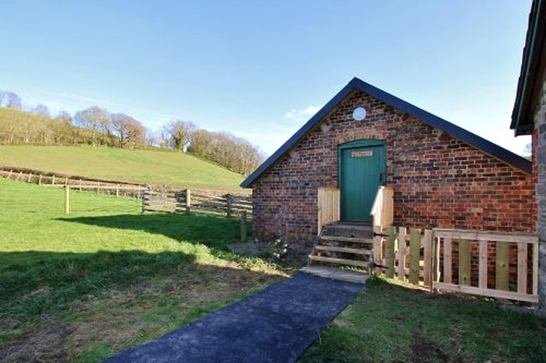 Cabins (Shropshire, England, United Kingdom)