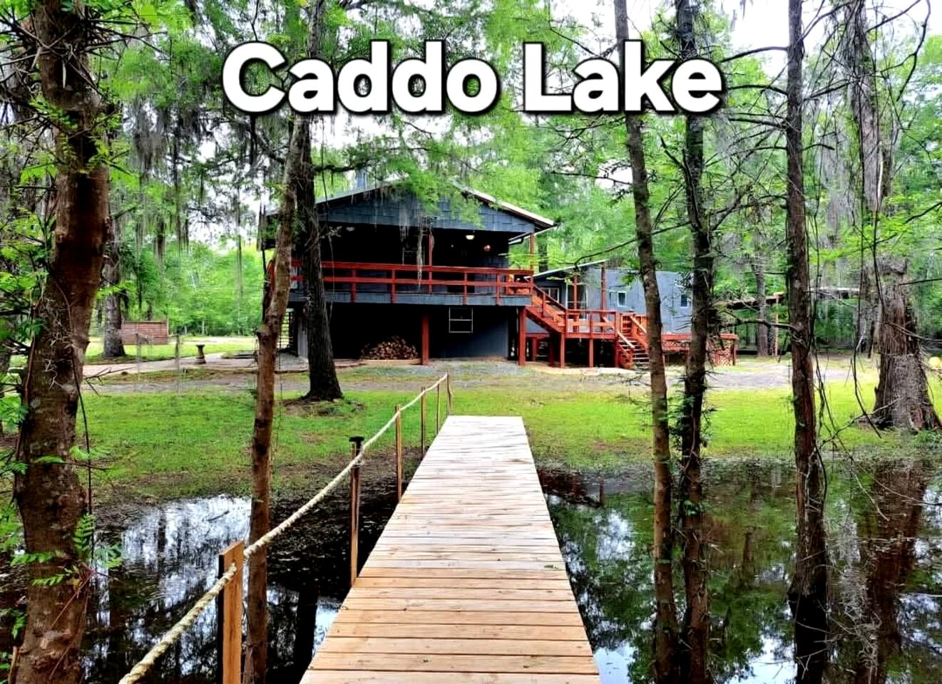 Beautiful Rustic Wooden Cabin in Quitman, Mississippi
