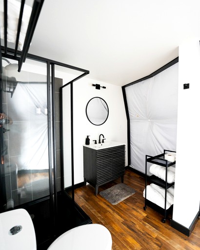 Domes (United States of America, Cedar Bluff, Alabama)