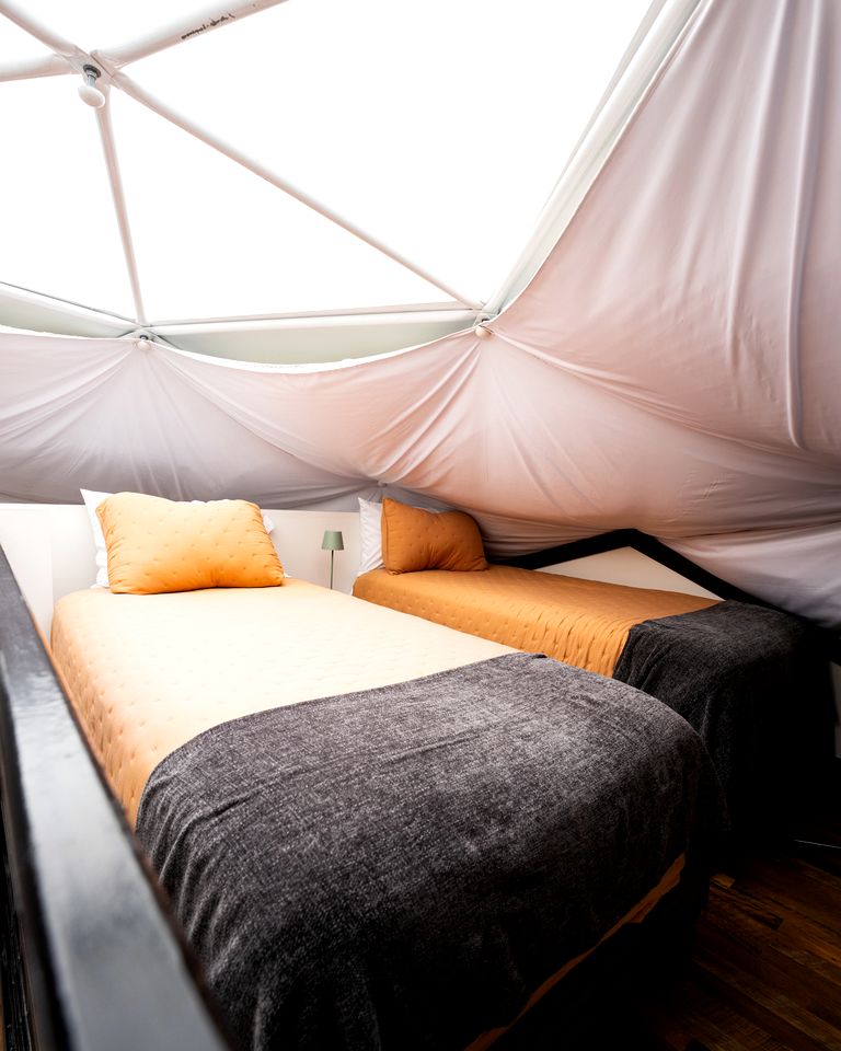 Cozy Lakeside Dome with Hot Tub in Cedar Bluff, Alabama