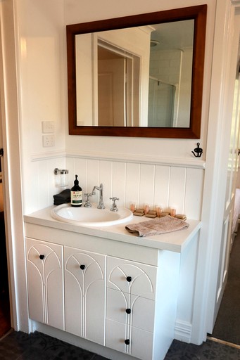 Cottages (Healesville, Victoria, Australia)