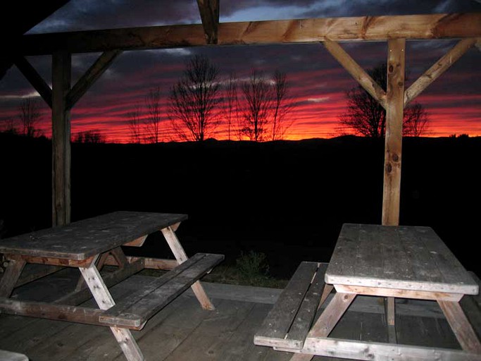 Cabins (New York, New York, United States)