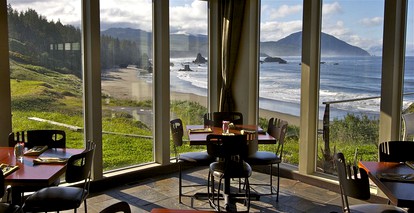 Stunning Cabin Rental with Incredible Ocean Views along the Oregon Coast photo 2