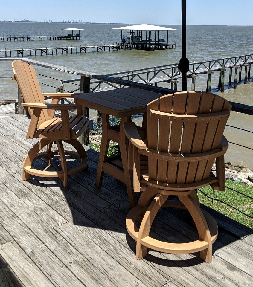 Waterfront Suite with Private Balcony and Panoramic Bay Views in Bacliff, Texas