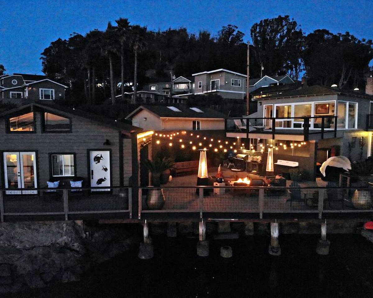 Wonderful Bayfront Rental for Unforgettable Group Glamping Getaways in California