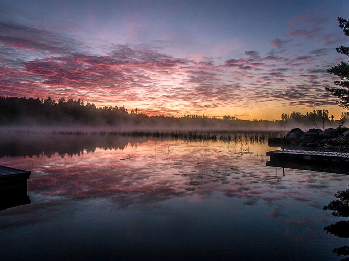 Cabins (Crane Lake, Minnesota, United States)