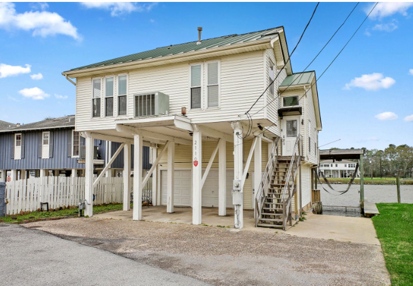 Fabulous Waterfront Home with Private Boat Ramp and Gorgeous Bay Views in League City, Texas