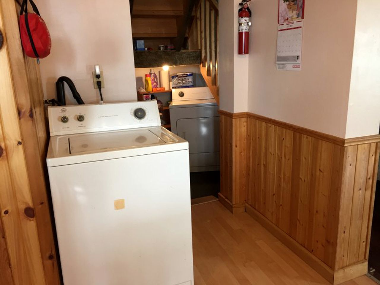 Charming Cottage Rental Overlooking the River near Saint John, New Brunswick