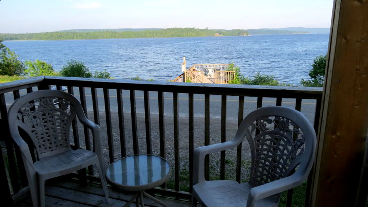 Charming Cottage Rental Overlooking the River near Saint John, New Brunswick