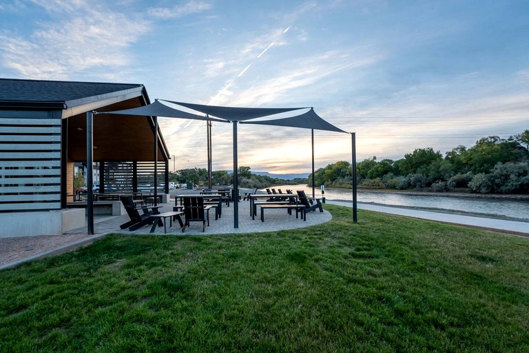 Retro-Chic Airstream Haven: Your Ultimate Glamping Escape in Colorado | Airstreams (Grand Junction, Colorado, United States of America)