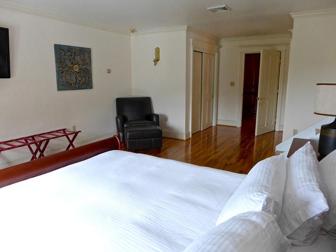 Nature Lodges (Fly Creek, New York, United States)