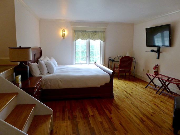 Nature Lodges (Fly Creek, New York, United States)