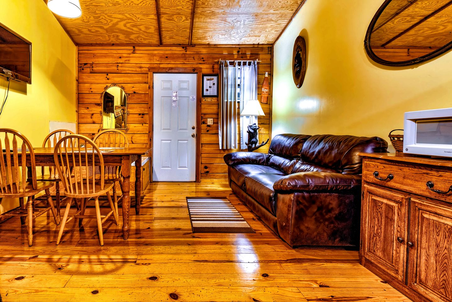 Cozy Creekside Cabin Rental near Cherokee, North Carolina
