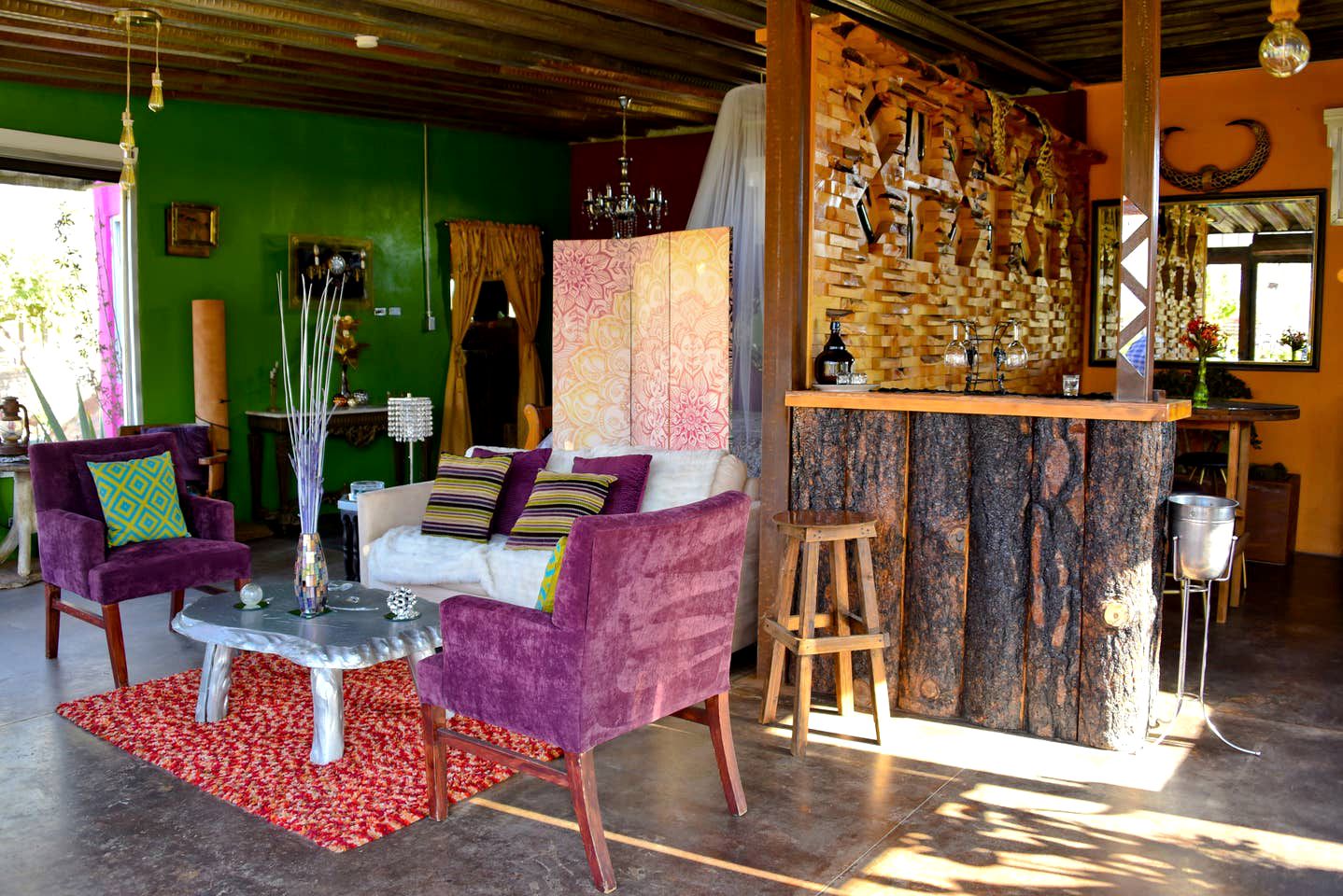 Eclectic Valle de Guadalupe Accommodation for Glamping in Mexico