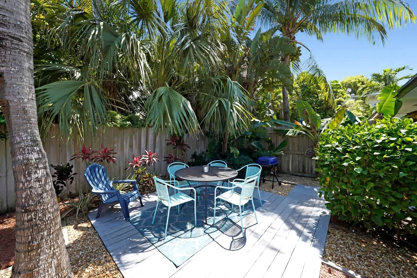 Charming Coastal Retreat with Private Courtyard Near Beach & Dining in West Palm Beach, Florida