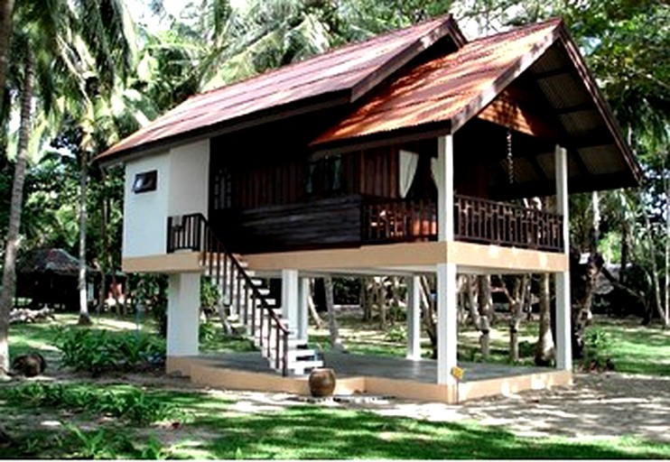 Huts (Chum Kho, Central Thailand, Thailand)