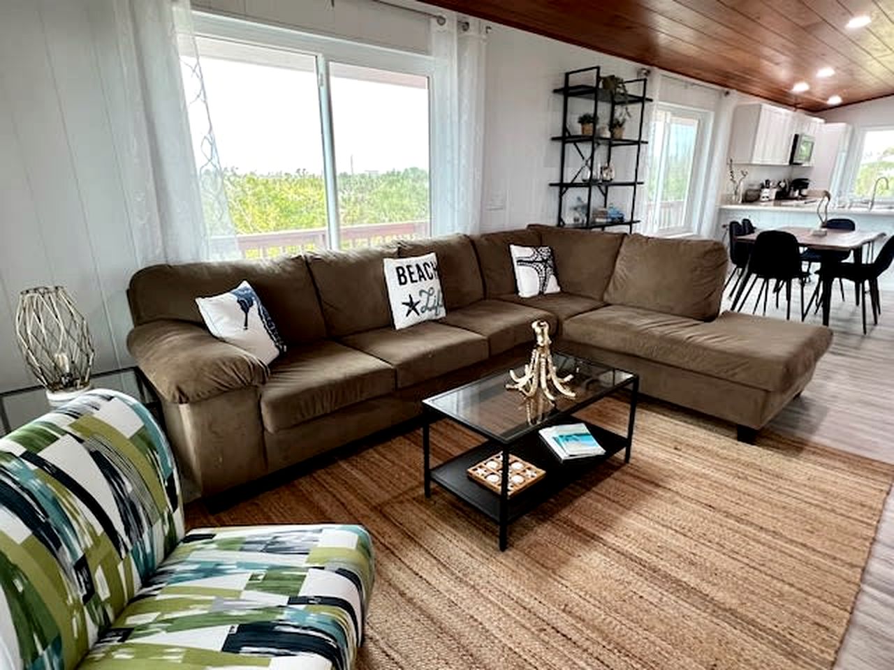 Cozy Cottage Overlooking the Beach and Gulf of Mexico for a Relaxing Getaway on Little Gasparilla Island, Florida