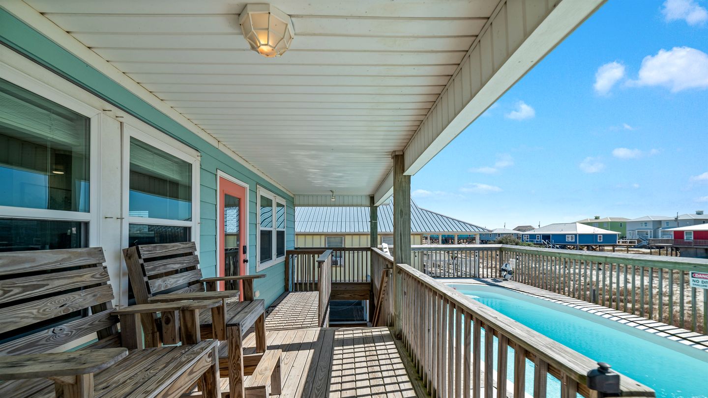 Beach Front Cottage with Private Heated Pool in Alabama