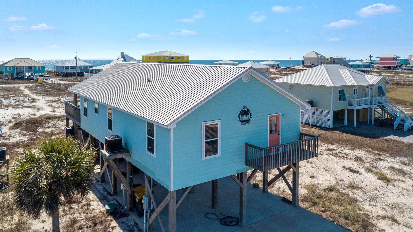 Beach Front Cottage with Private Heated Pool in Alabama
