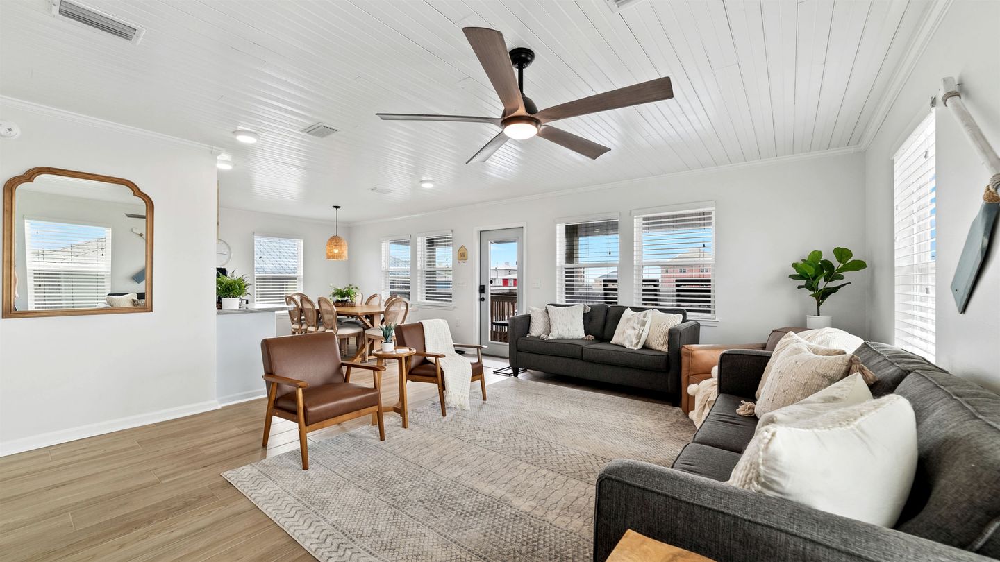 Beach Front Cottage with Private Heated Pool in Alabama