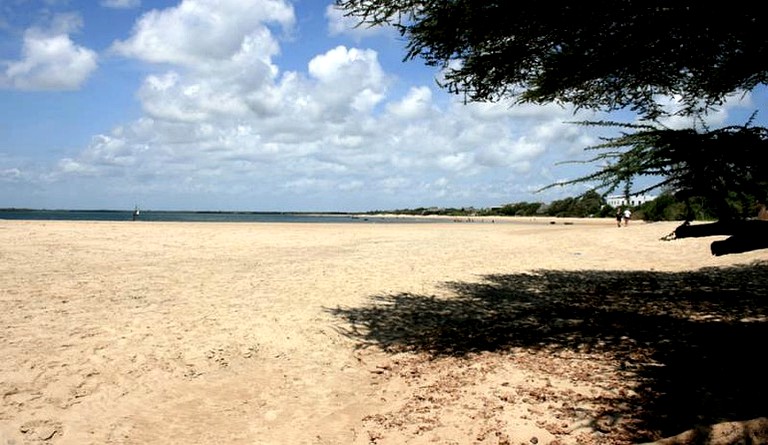 Huts (Manda Island, Lamu, Kenya)