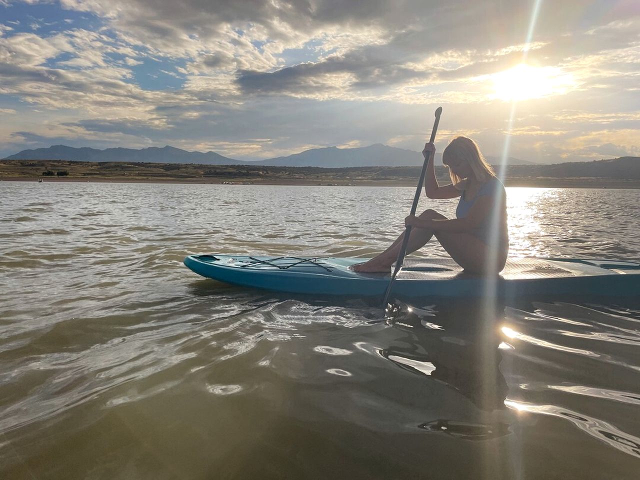 Spacious Pet-Friendly Safari Tent on Yuba Lake with Spectacular Views for a Memorable Glamping Escape in Utah
