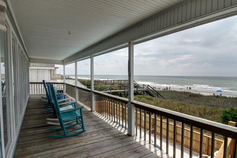 Beach Houses (Holden Beach, North Carolina, United States)