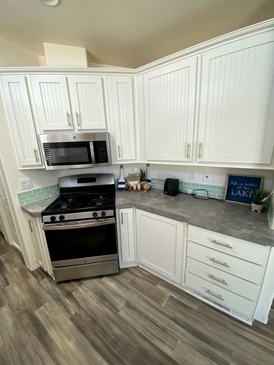 Tiny Houses (United States of America, Levan, Utah)