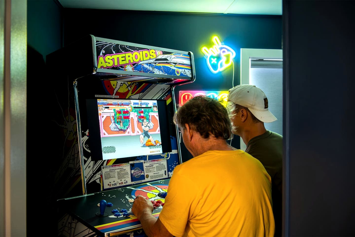 Luxury Beachfront Cottage with Arcade Room and Ocean Views near Campbell River, British Columbia