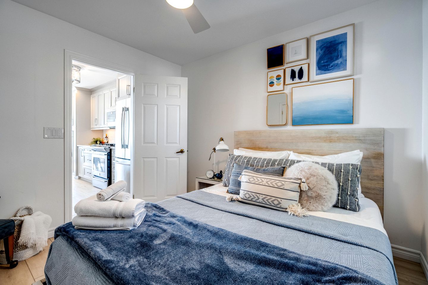 Beachfront Cottage with Stunning Sights in Leamington, Ontario