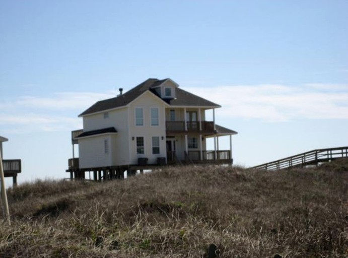 Beachfront property with private walkway, Beach Houses, Freeport