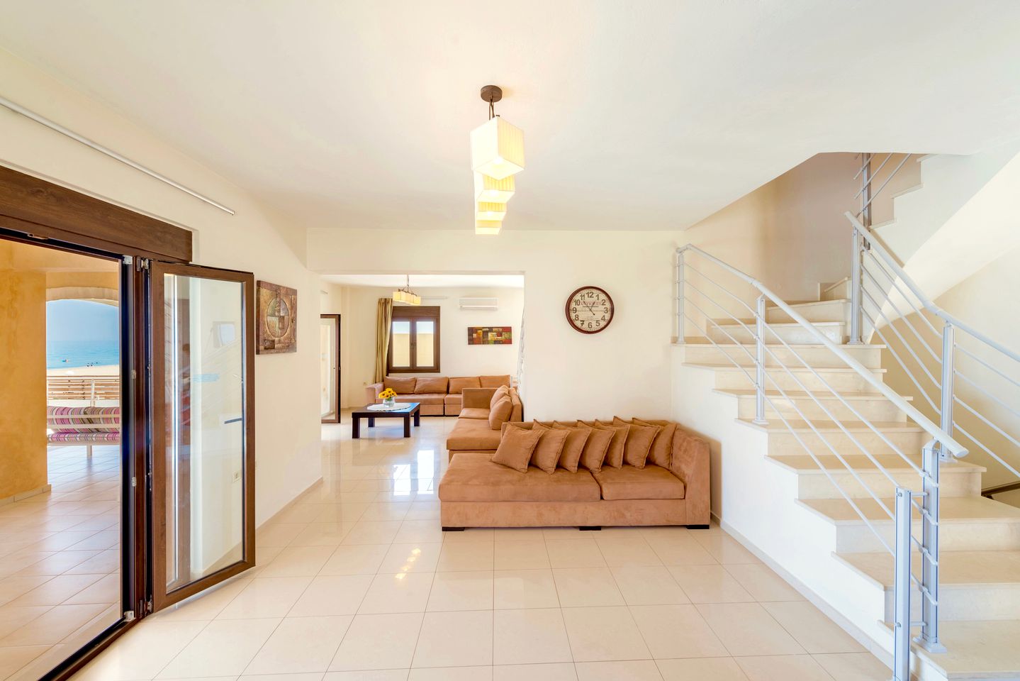 Stunning Beachfront Villa, Perfect for a Greek Vacation