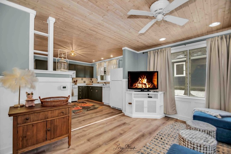 Vacation Rentals (United States of America, Grand Beach, Michigan)